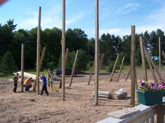 20040807_CheckingTheJob