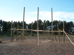 20040807_FirstSetOfSupportsToHoldPolesVertical1