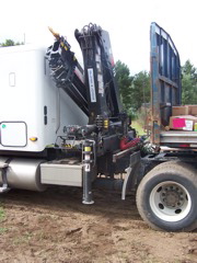 20040811_SteelDeliveryLiftPutAway